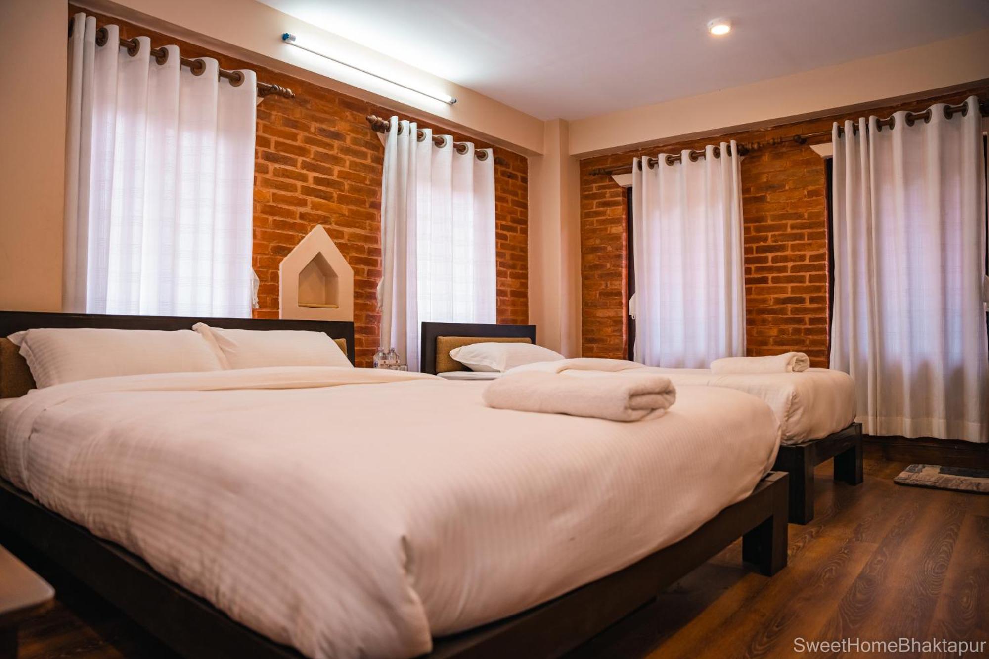 Hotel Sweet Home Bhatgoan Dış mekan fotoğraf