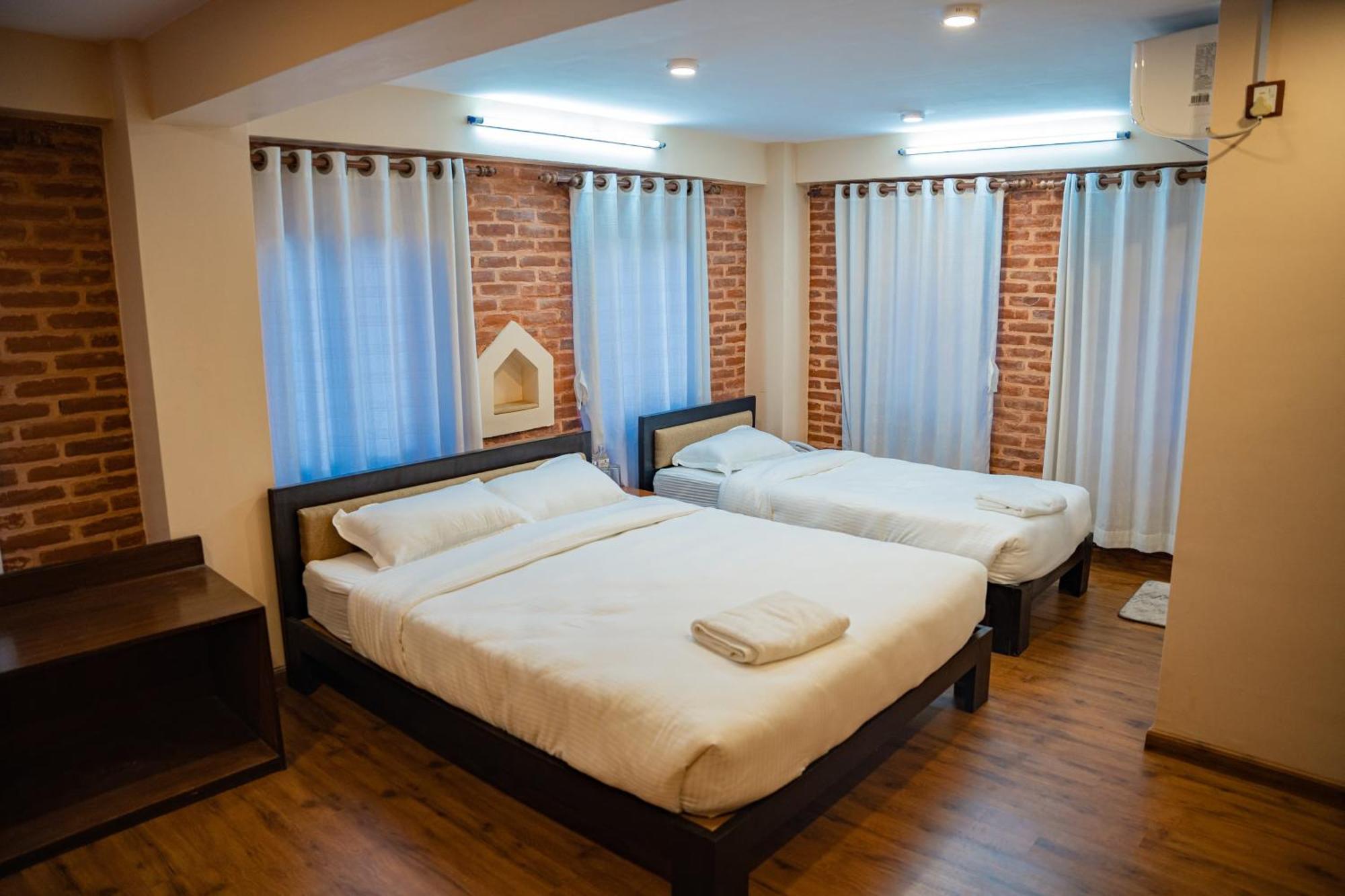 Hotel Sweet Home Bhatgoan Dış mekan fotoğraf